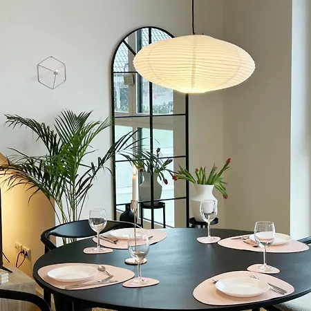 Neues Modernes Dachgeschossloft Naehe Zentrum Uni Messe