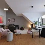 Neues Modernes Dachgeschossloft Naehe Zentrum Uni Messe Hanower