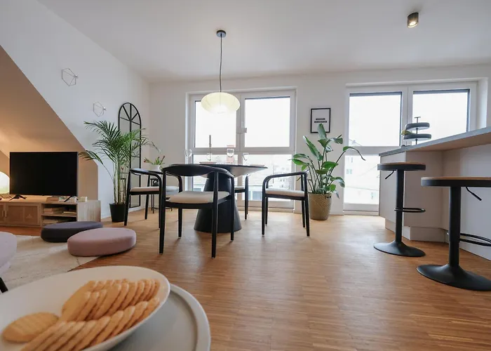 Neues Modernes Dachgeschossloft Naehe Zentrum Uni Messe Apartment Hannover