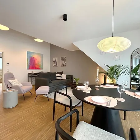 Neues Modernes Dachgeschossloft Naehe Zentrum Uni Messe Apartmán