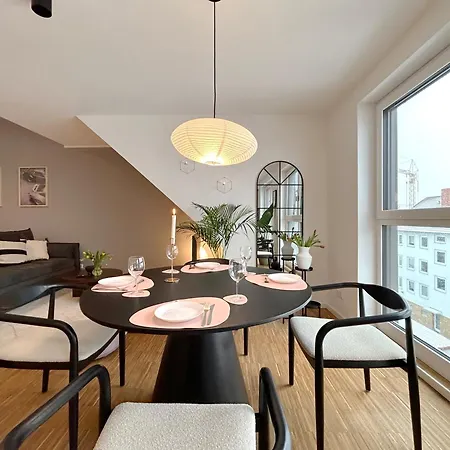 Neues Modernes Dachgeschossloft Naehe Zentrum Uni Messe Apartmán Hannover