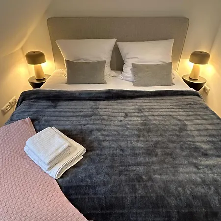 Apartmán Neues Modernes Dachgeschossloft Naehe Zentrum Uni Messe Hannover
