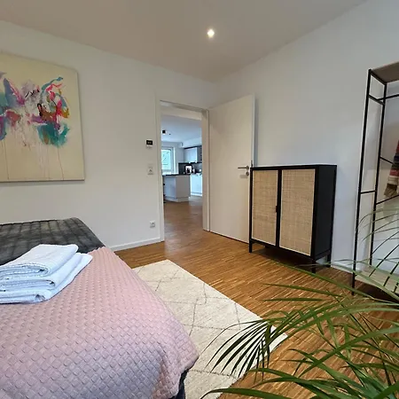 Neues Modernes Dachgeschossloft Naehe Zentrum Uni Messe Hannover